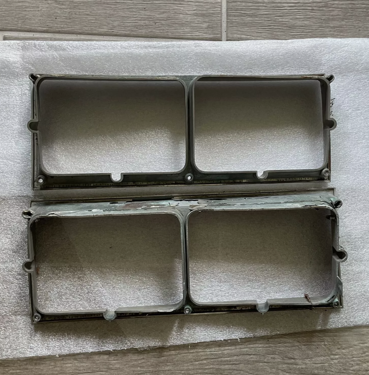 1981-1986 Oldsmobile Cutlass Supreme Headlight Bezel