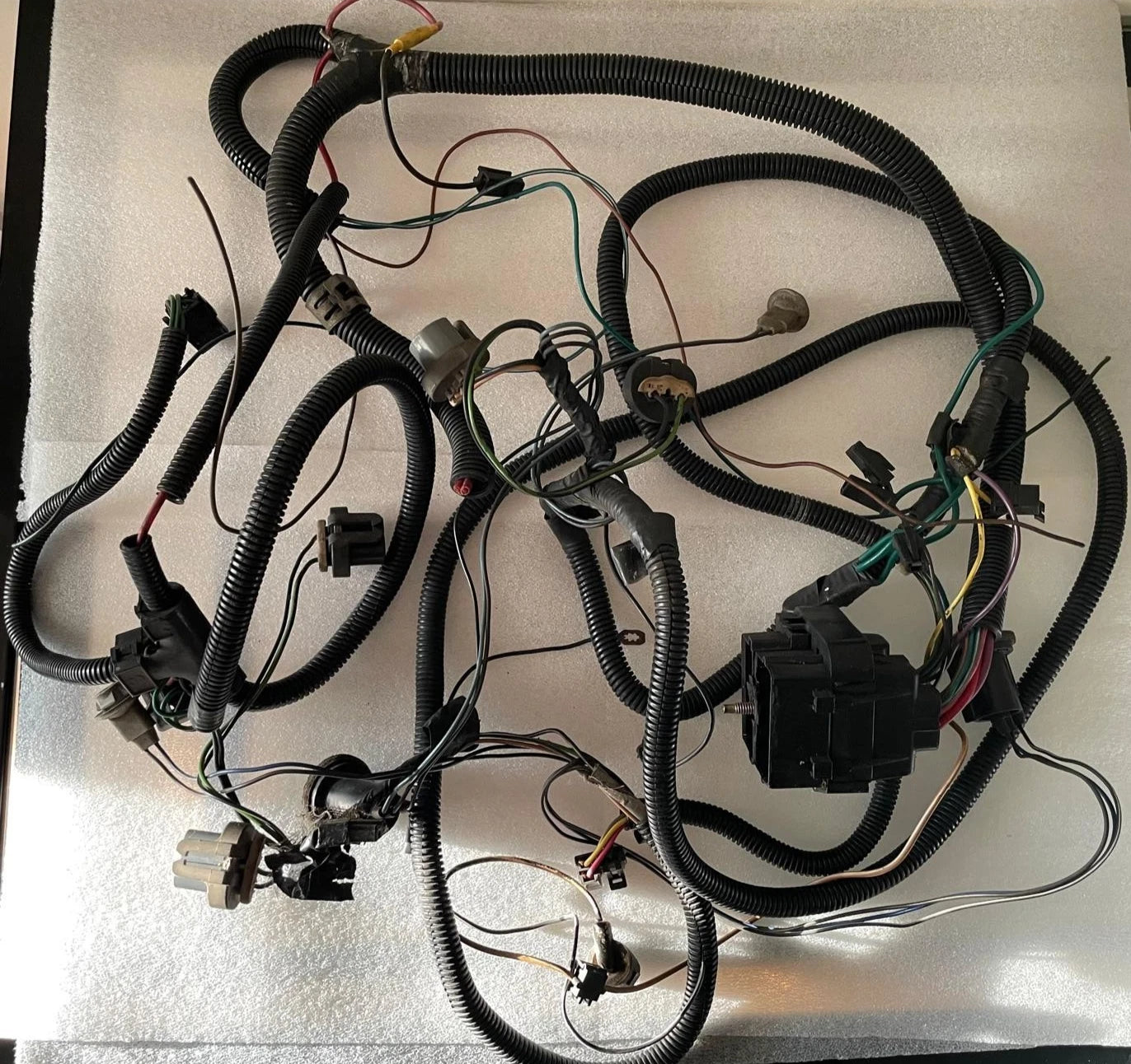 87-88 Oldsmobile RWD Cutlass Euro 442 Supreme Headlight Harness
