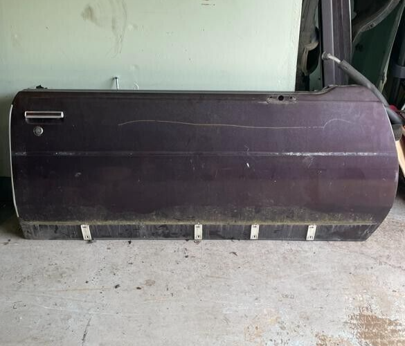 1981 - 1987 Buick Regal Oldsmobile Cutlass Supreme Passenger Side power Door