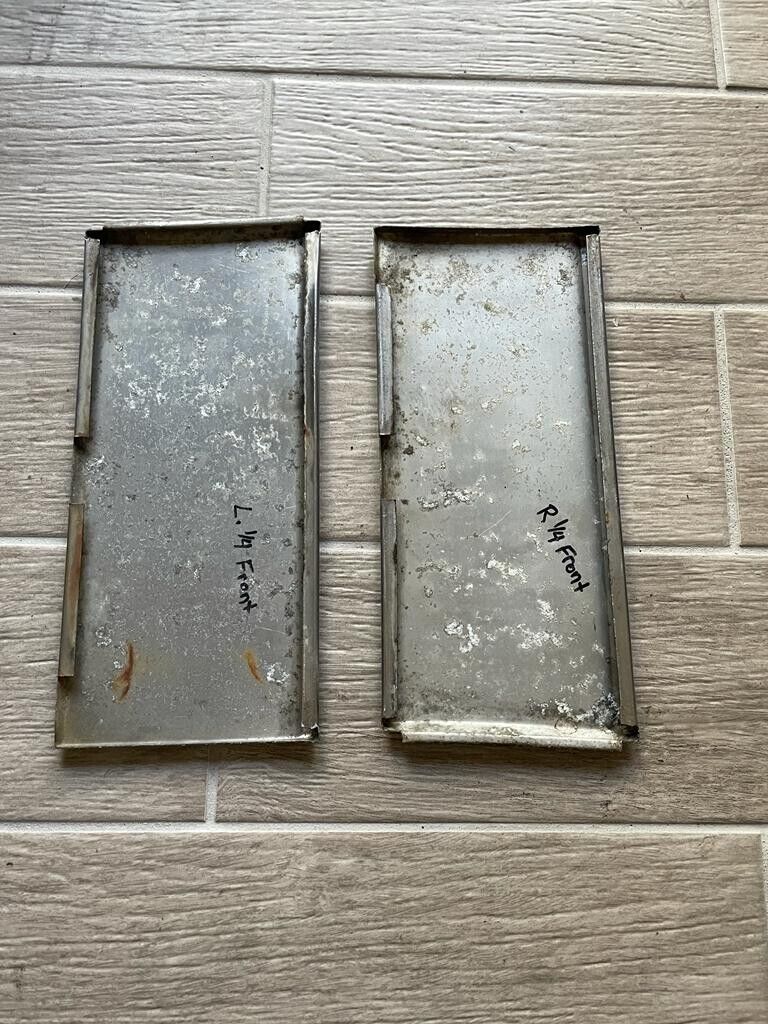 81-88 Cutlass Supreme Right Rocker Chrome Trim Between Door and Rear Wheel
