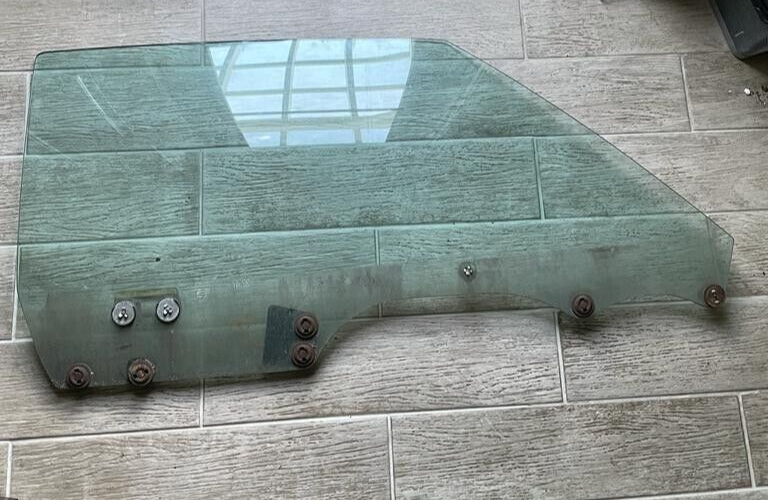 1978 - 1988 Monte Carlo Cutlass Salon Door Glass RH Passenger Side OEM GM