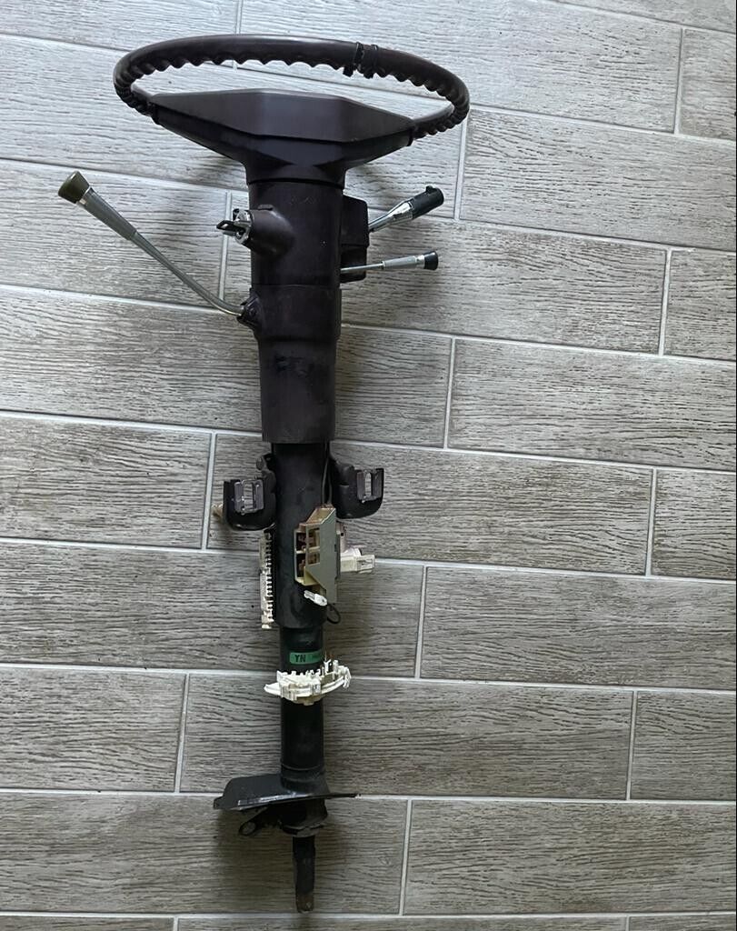 1981-87 Buick Regal Cutlass Column Shift Tilt Steering Wheel With Key GM