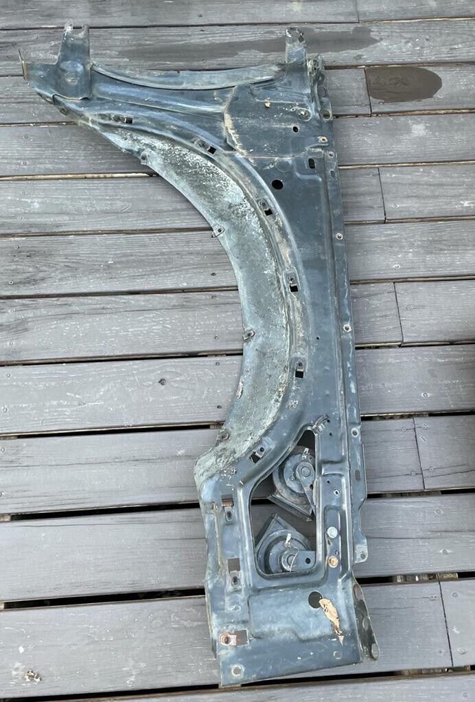 1981 - 1987 Gbody Regal Grand National Front Fender Inner Brace LH driver OEM GM