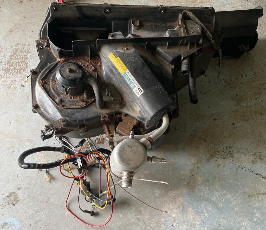 1984 - 1987 Buick Regal Grand National Turbo 3.8L V6 Heater Box AC Assy OEM GM