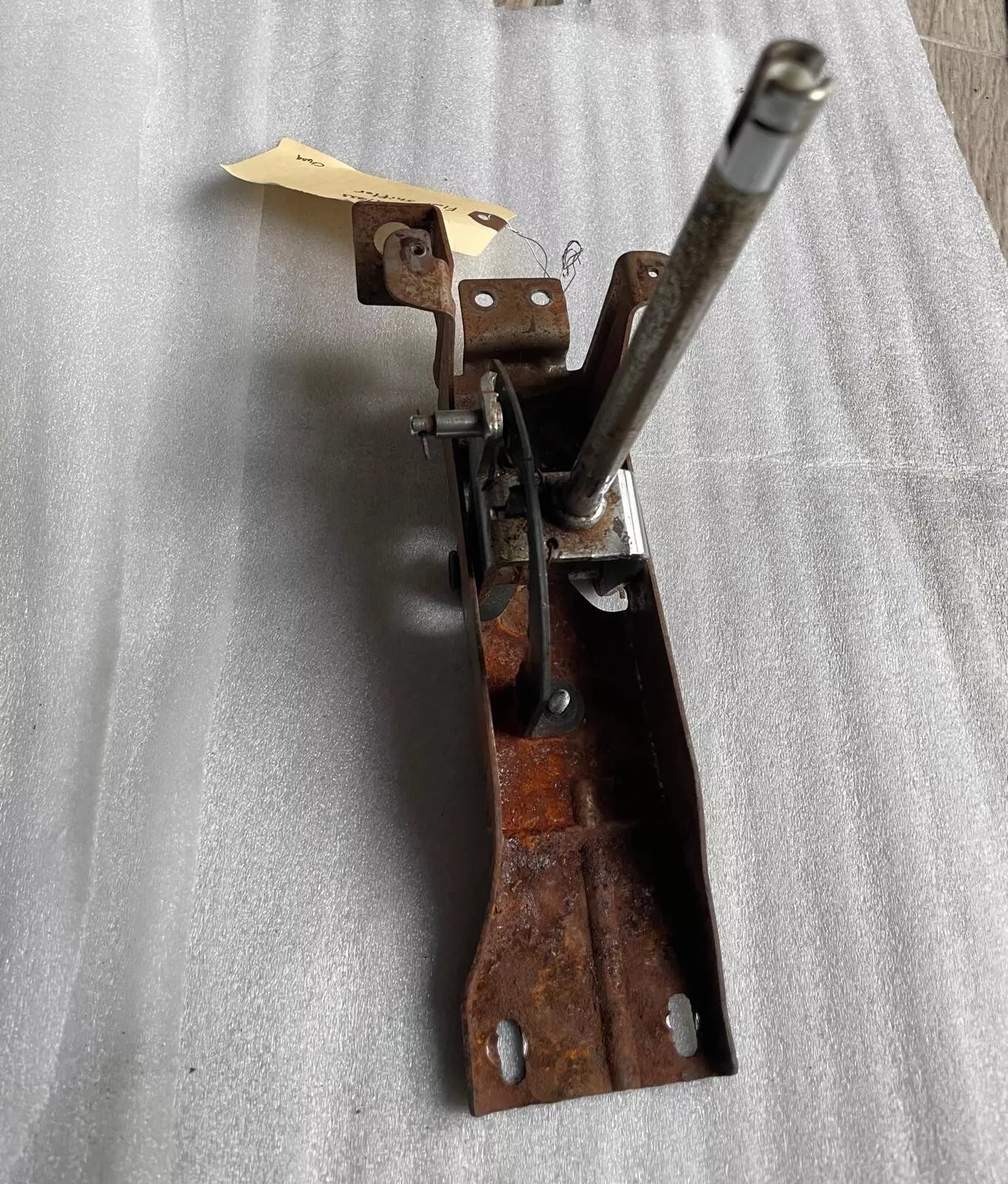 78-88 Gbody Olds Cutlass 442 Automatic Floor Shifter Assembly