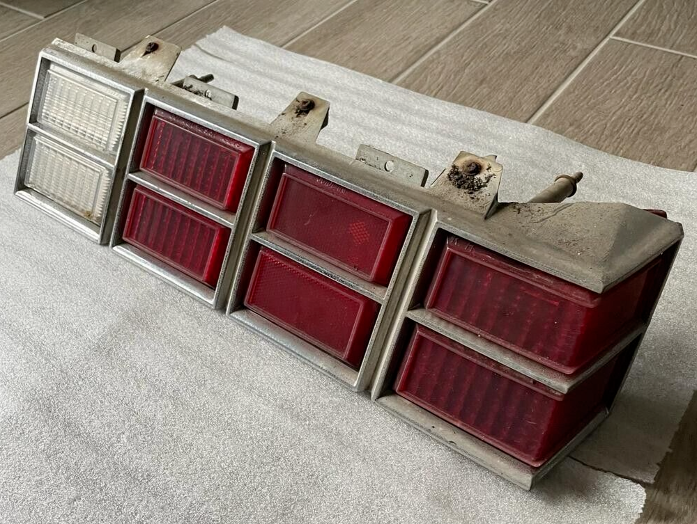 1979-1980 Chevy Monte Carlo Tail Lights Pair with bezels LH & RH