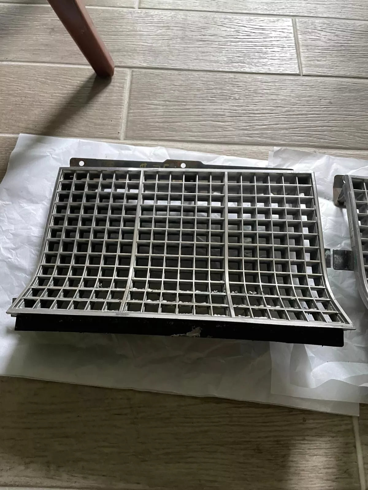81-86 Oldsmobile Cutlass Supreme Header Panel Grill Set
