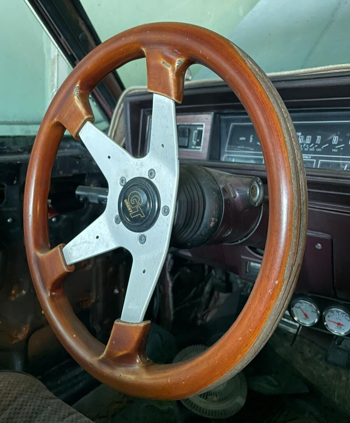 Grant Steering Wheel 13.5 Inches GT