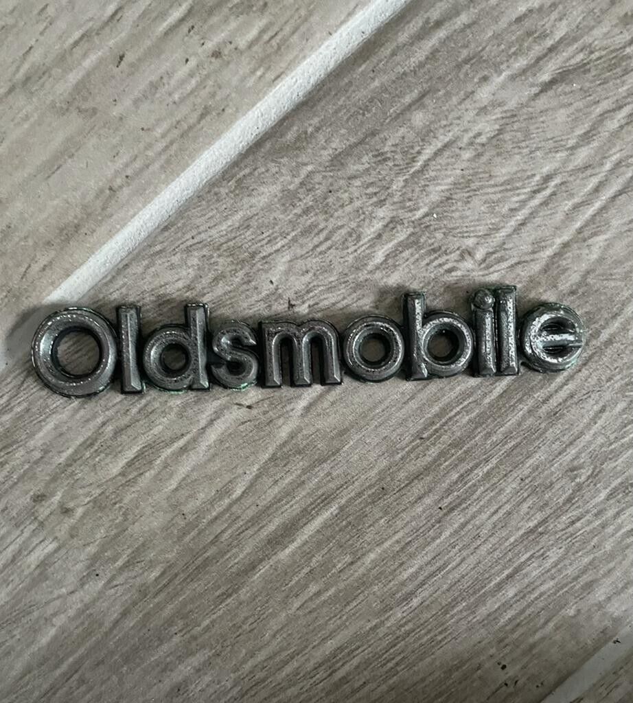 1978-1988 Oldsmobile Cutlass Emblem Badge Nameplate Logo