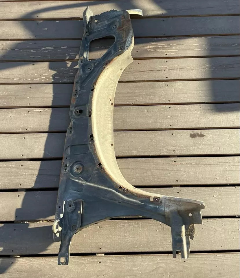 81-88 Cutlass Supreme Fender Inner brace Metal LH Driver Side