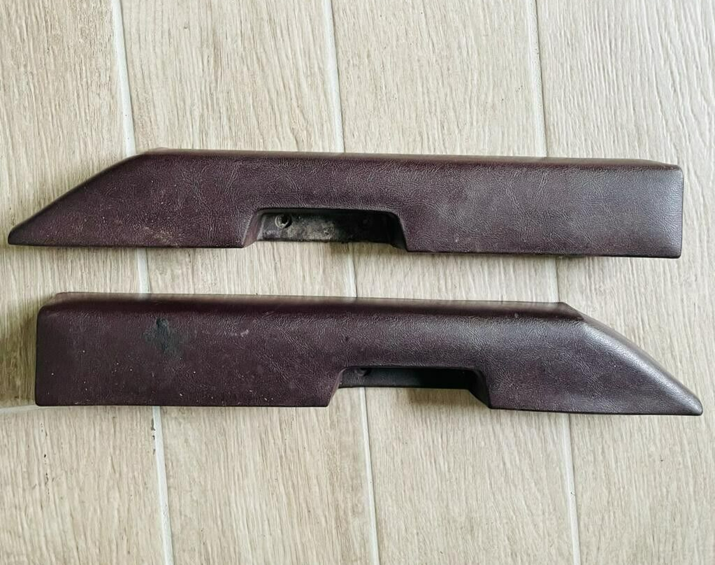 78-88 G body Regal Monte Carlo Cutlass Arm Rest Pads Pair