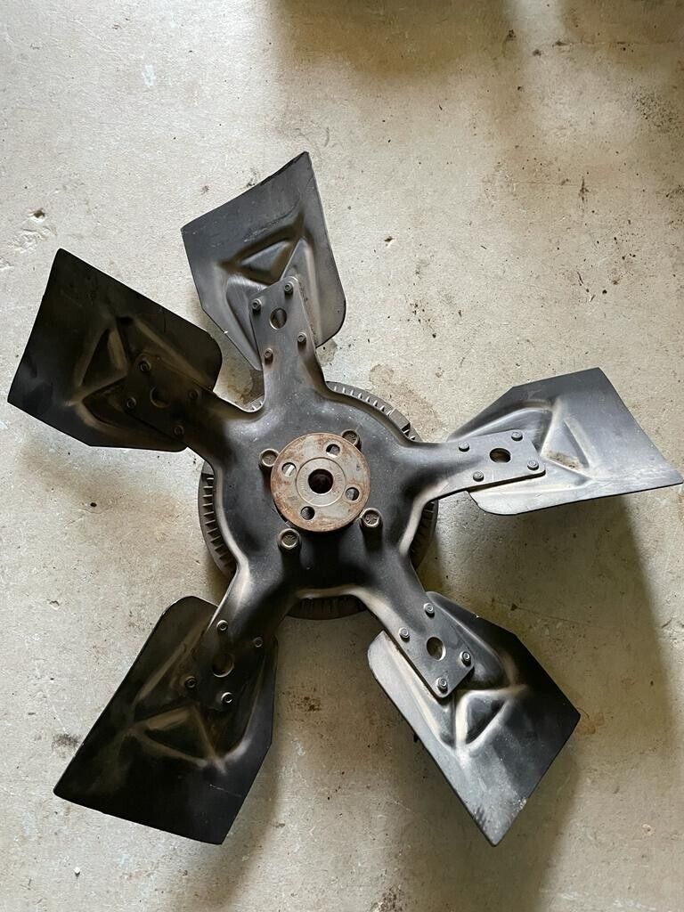 GM Chevy Cutlass 5 Bladed Fan Gbody Fan Clutch original GBody Kings