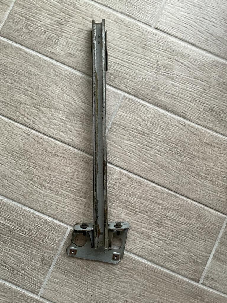 78-88 Monte Camino Cutlass Regal Power Window Track J9766 RH Right Passenger OEM