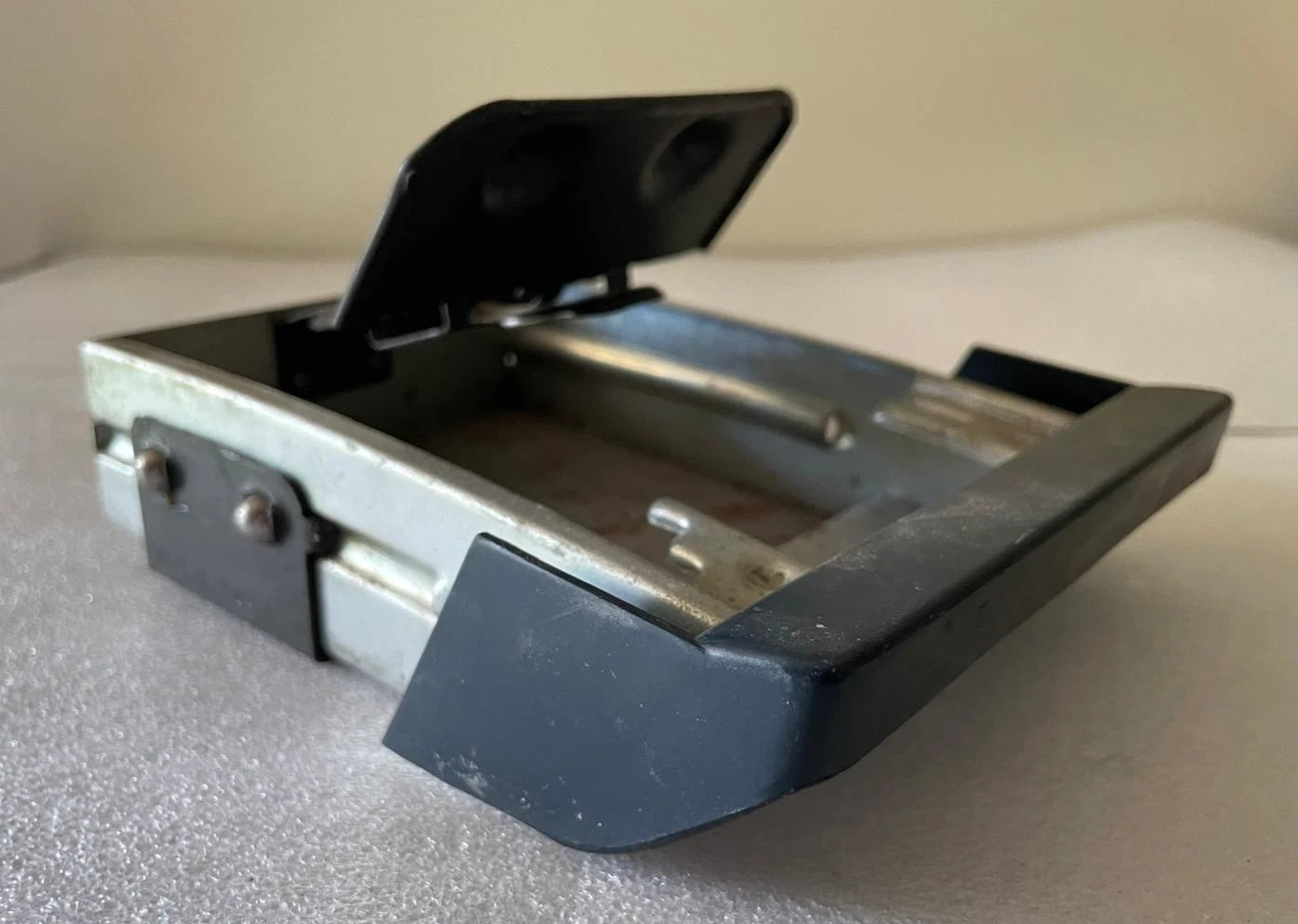 78-88 Monte Carlo Cutlass El Camino Regal Malibu Dash Ashtray Dark Blue