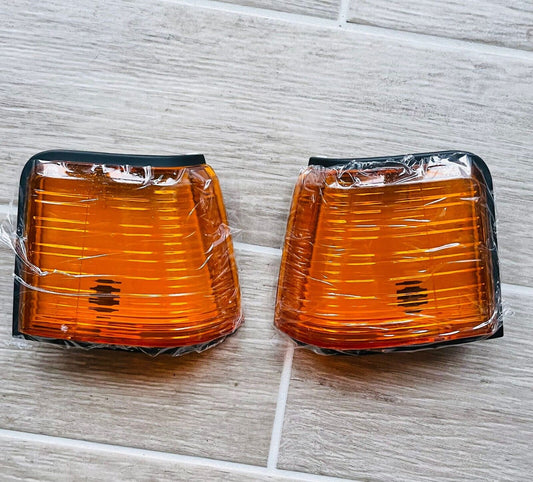 1986-88 Cutlass Supreme Euro Headlight Corner Marker Lights