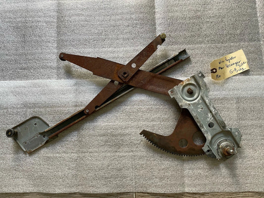 81-88 G-Body Cutlass Monte Regal Power Window Regulator Manual Right Passenger