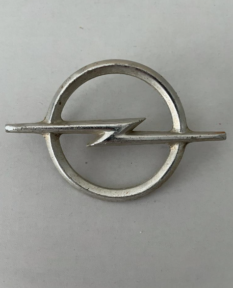 Original Opel car badge - part no. 3439109